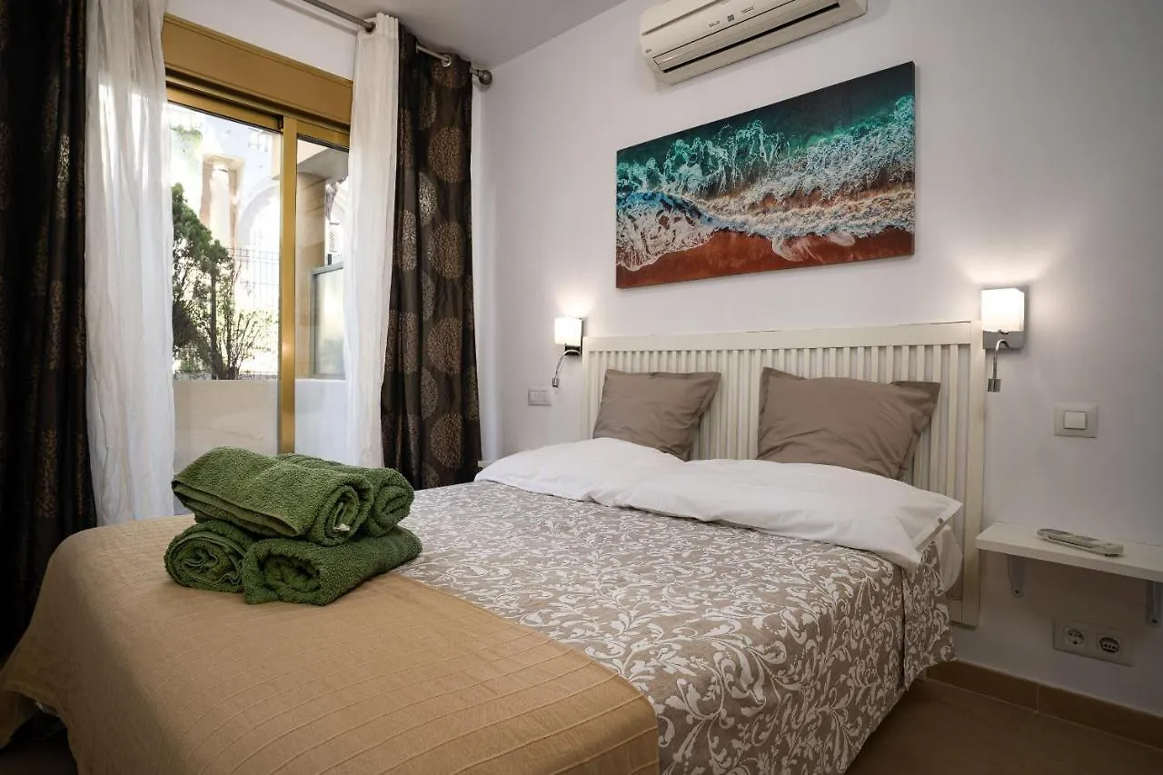 Varios Apartamentos Romana Playa Elviria Marbella 0*,  Spain