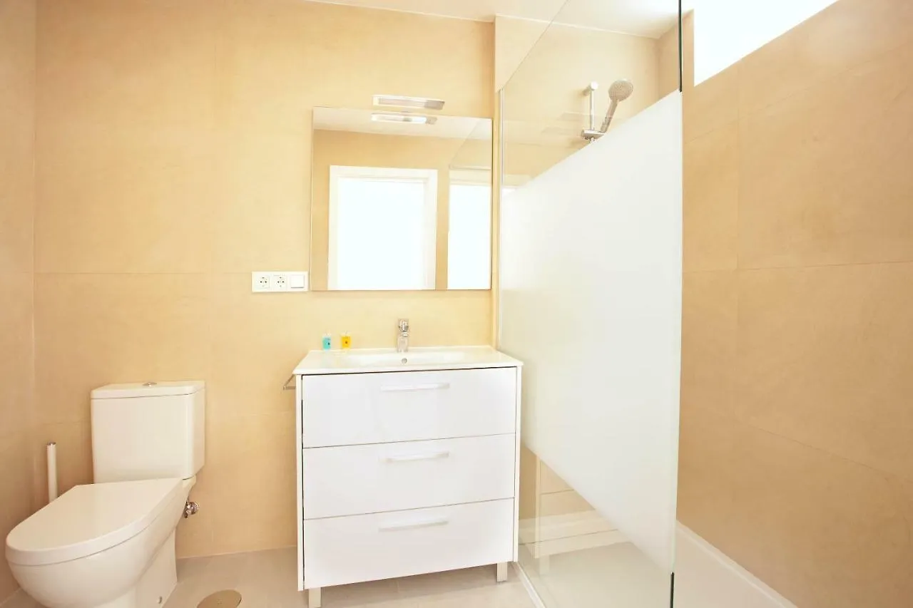 Varios Apartamentos Romana Playa Elviria Marbella 0*,